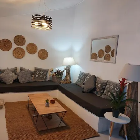 Maro Lefkimmi (Corfu)